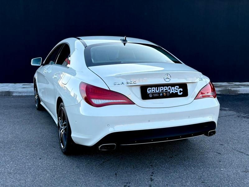 Mercedes CLA Berlina 200 1.8 DIESEL 100 CV cdi Premium