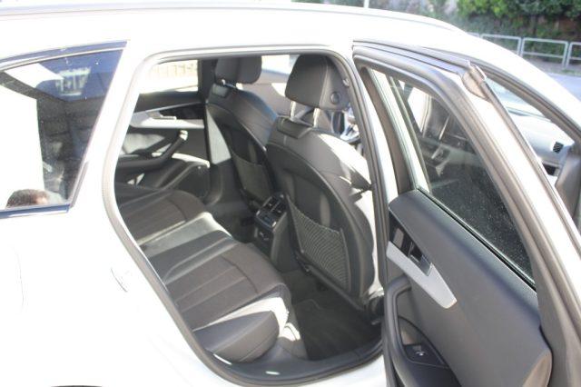 AUDI A4 30 TDI/136 CV S tronic S line edition