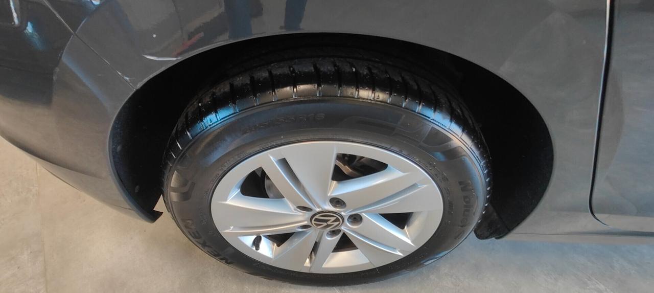 Volkswagen Golf 1.5 TGI DSG Life