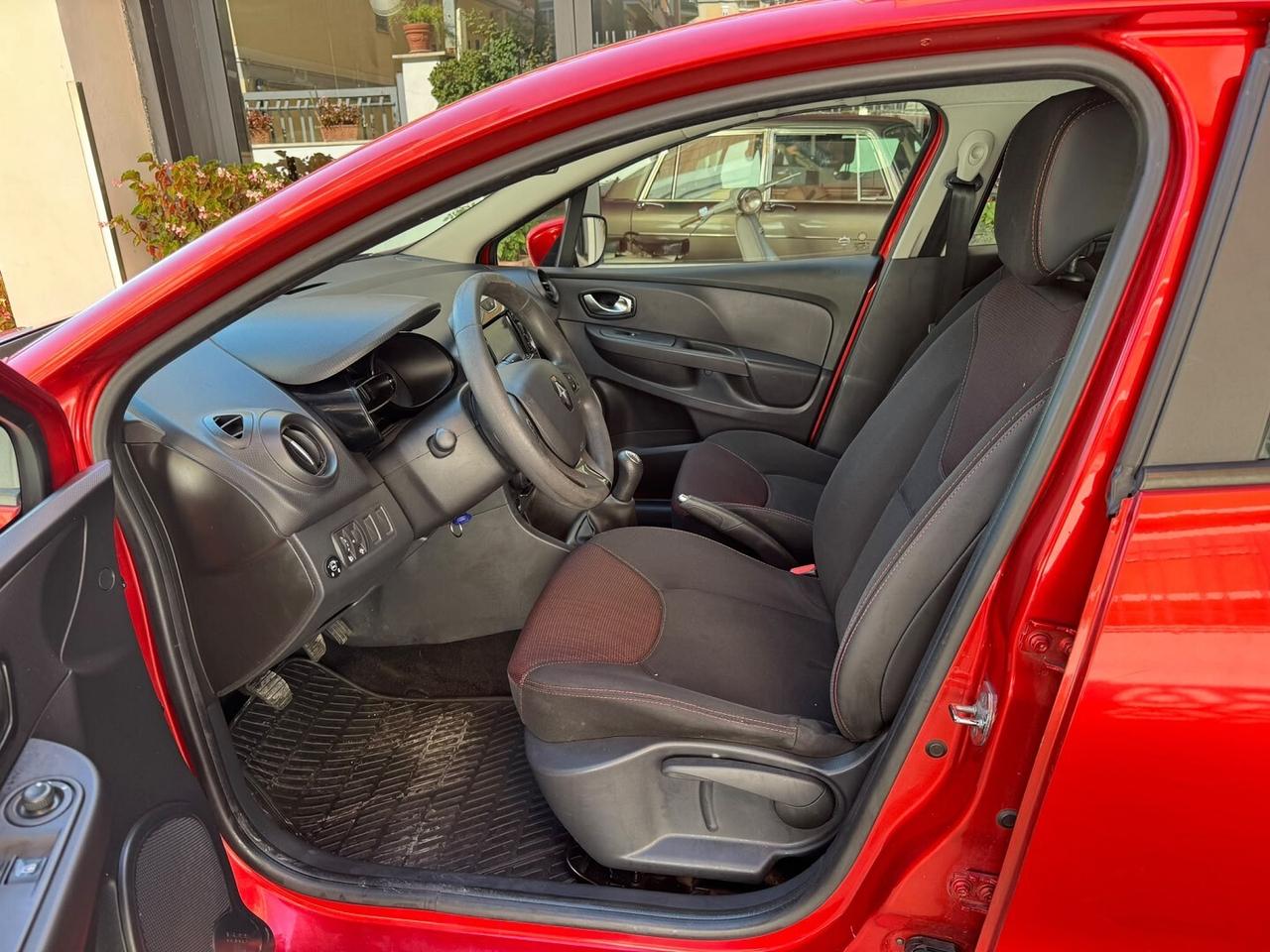RENAULT Clio 1.2 75CV GPL 5 porte Live