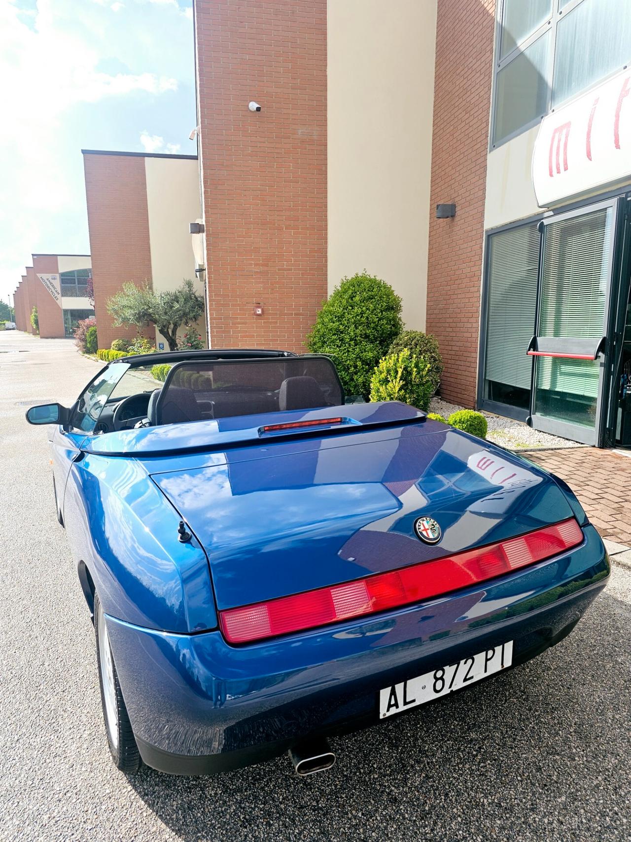 Alfa Romeo GTV Spider 2.0i 16V Twin Spark cat ASI