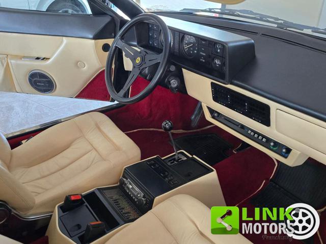 FERRARI Mondial 8