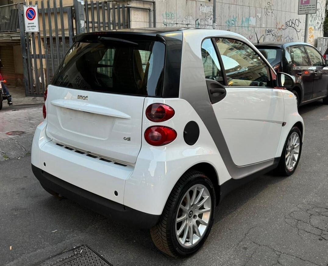 Smart ForTwo 800 40 kW coupé passion cdi