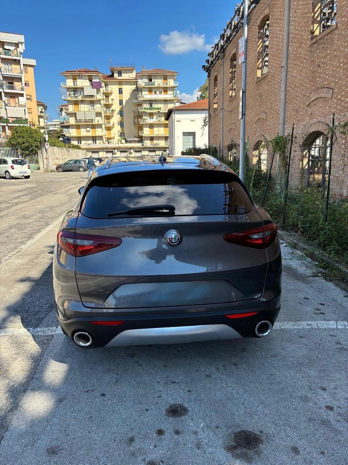 Alfa Romeo Stelvio 2.2 Turbodiesel 190 CV AT8 RWD Super