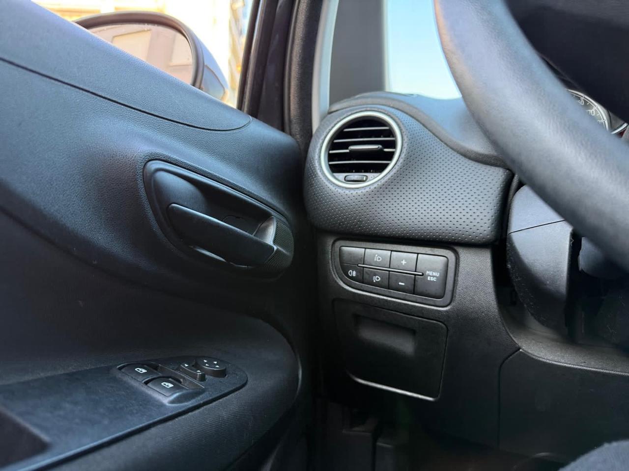 Fiat Punto Evo 1.4 5 porte Dynamic Natural Power