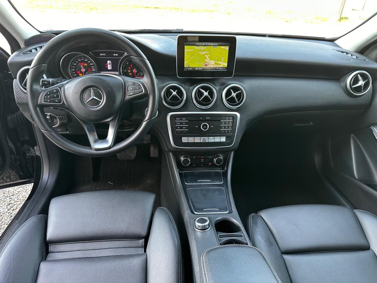 Mercedes-benz A 180 A 180 d Automatic Sport