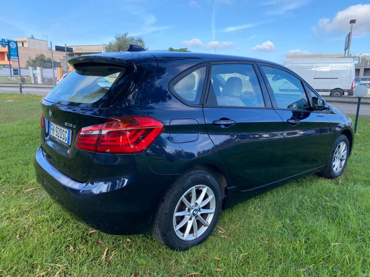 Bmw 2er Active Tourer 218d Active Tourer Luxury