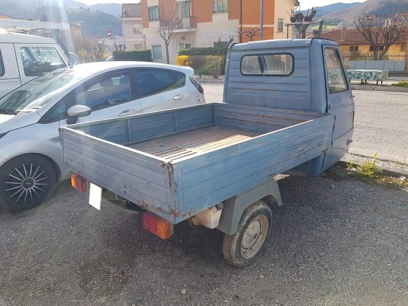 Piaggio Ape TM P703