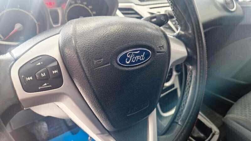 Ford Fiesta 1.4 97 CV Titanium GPL