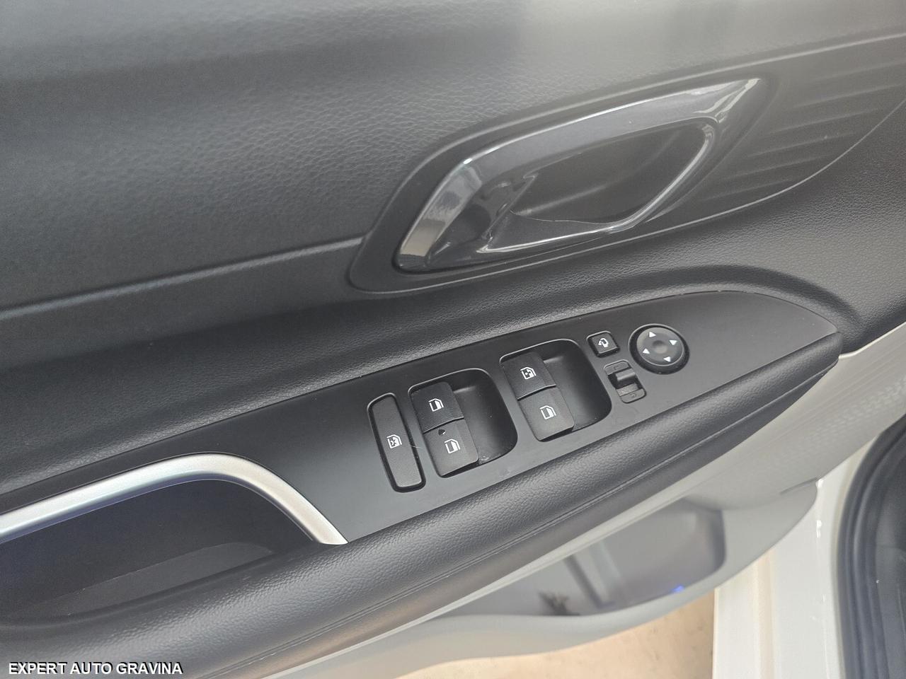 HYUNDAI I20 HYBRID 1.0CC