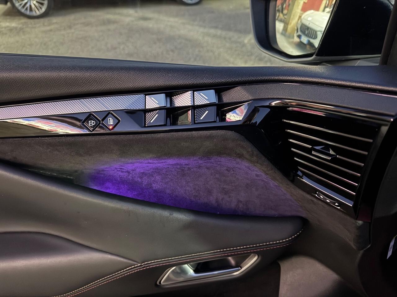 DS4 BlueHDi 130 aut. Performance Line+ Tetto Led a