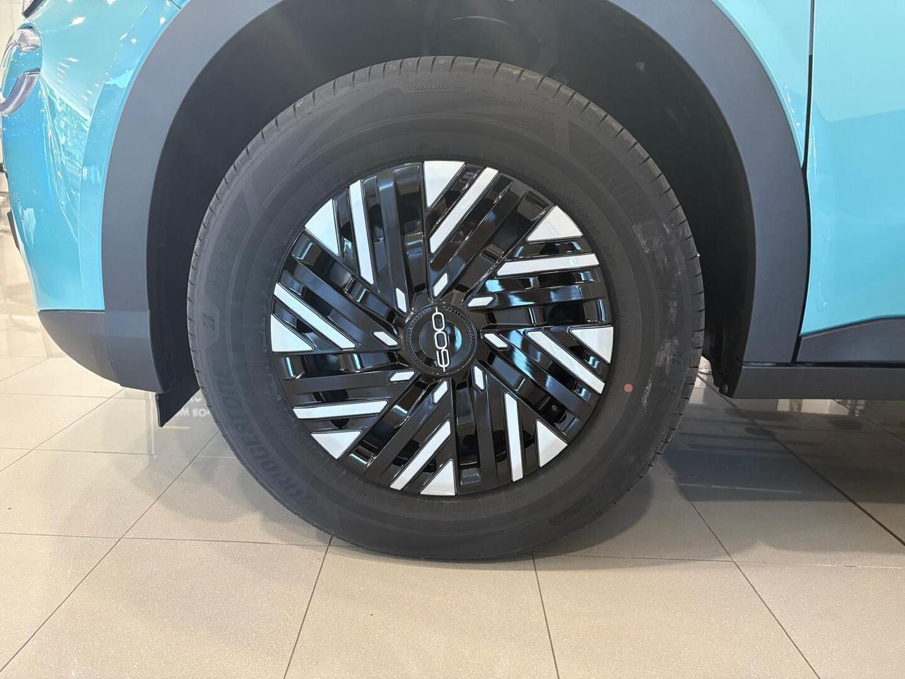 Fiat 600 1.2 hybrid 110cv auto