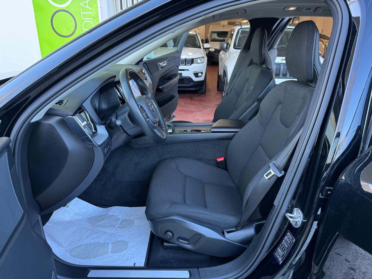 Volvo XC 60 XC60 T6 PHEV Expression AWD GARANZIA 24 MESI