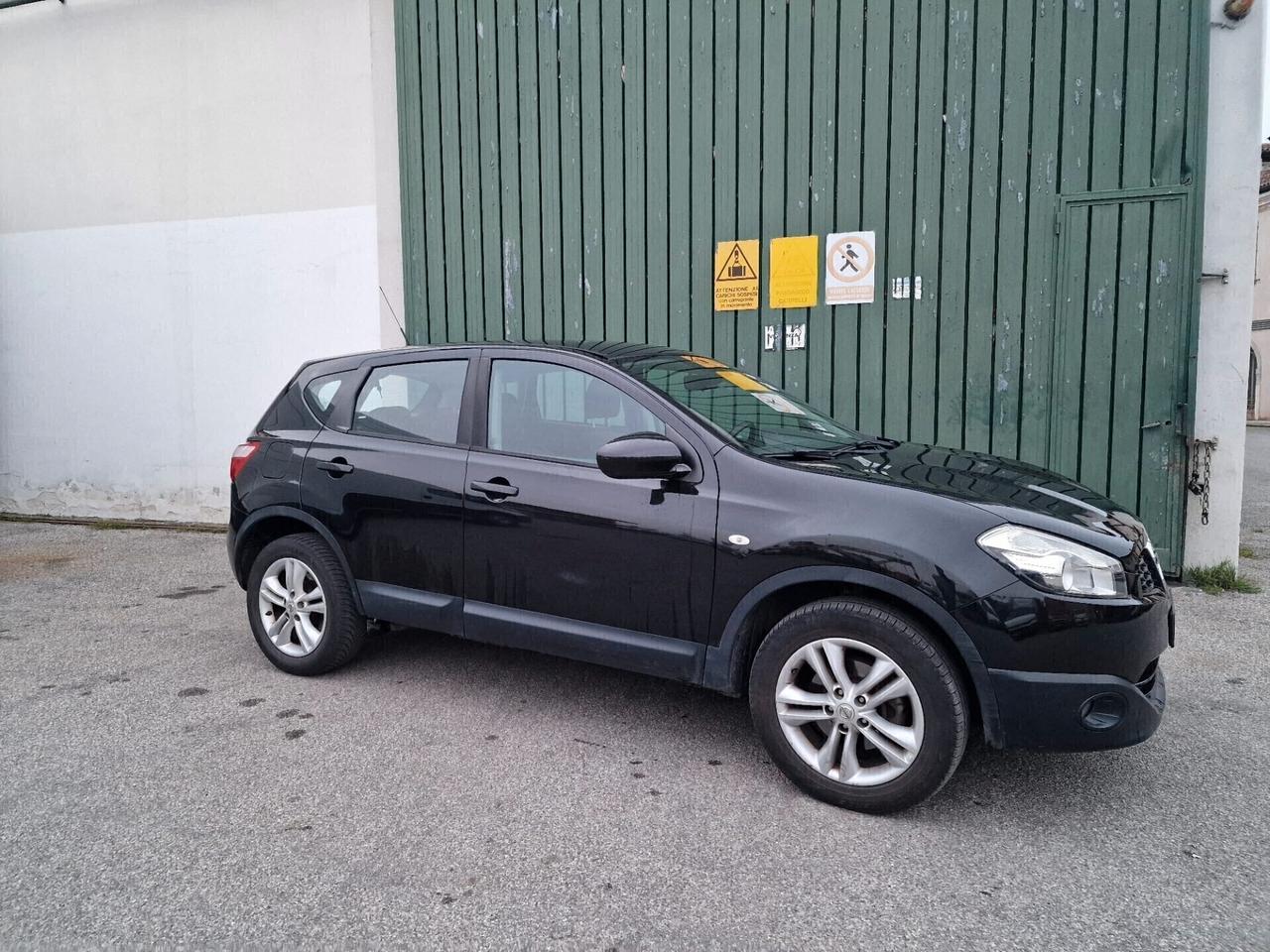 Nissan Qashqai 2.0 dCi DPF Tekna