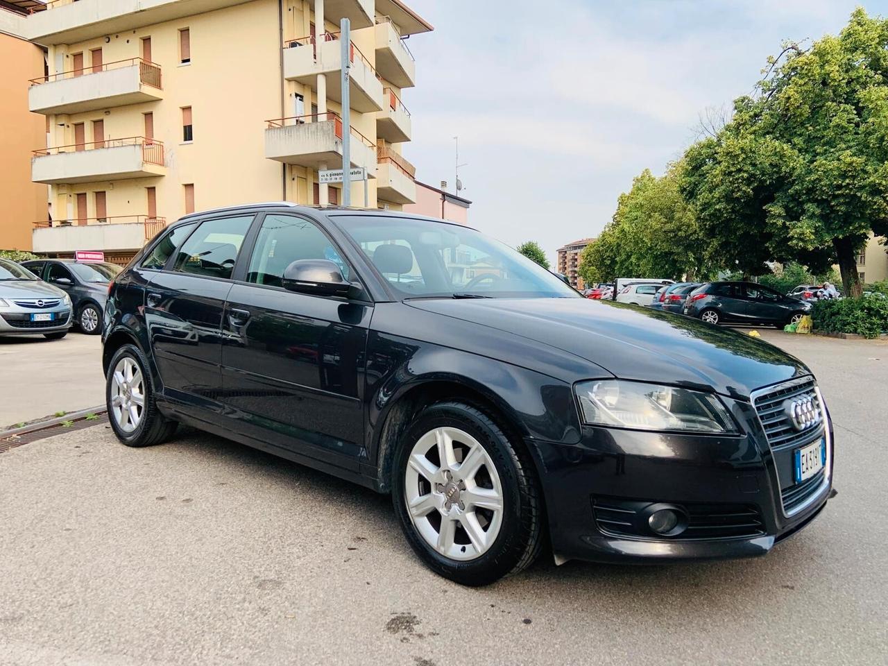Audi A3 1.6 TDI 105CV
