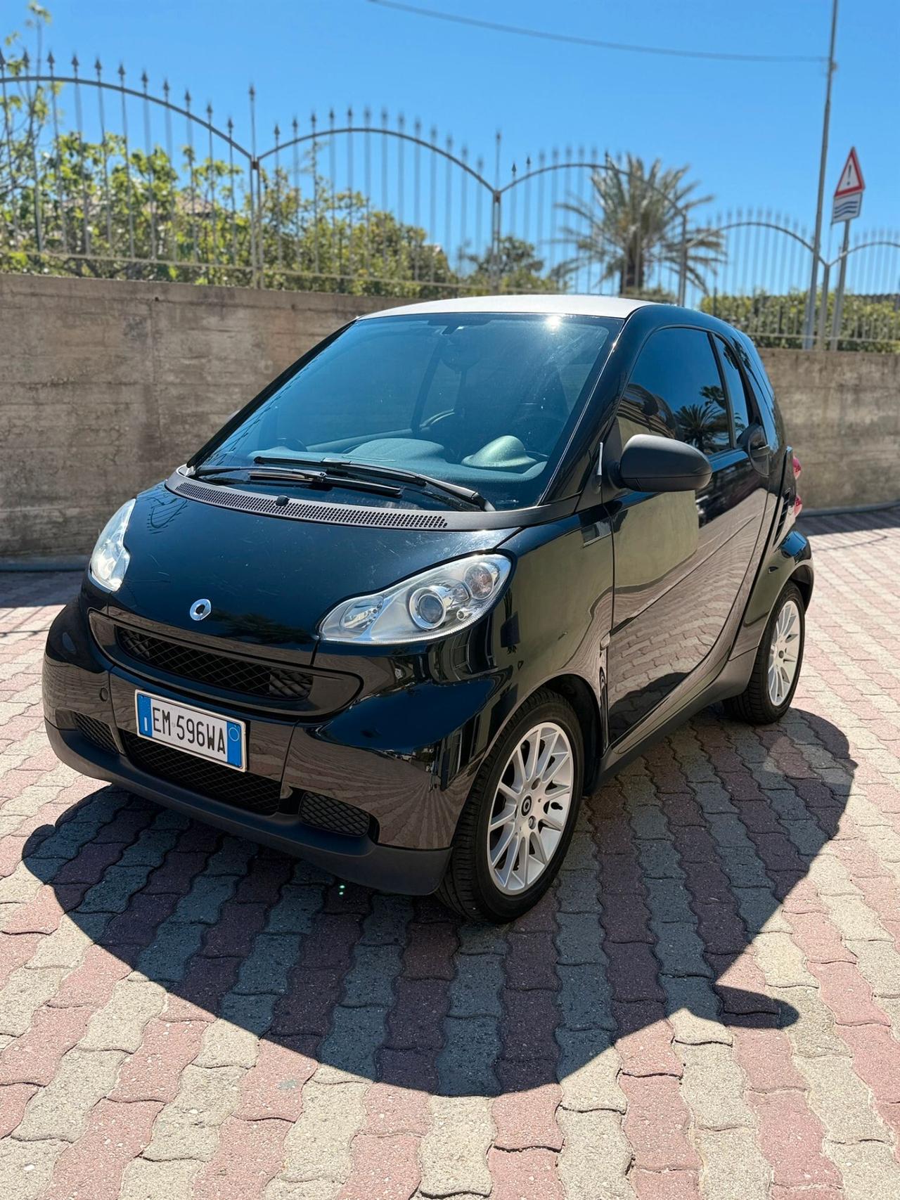 Smart ForTwo 800 40 kW coupé passion cdi