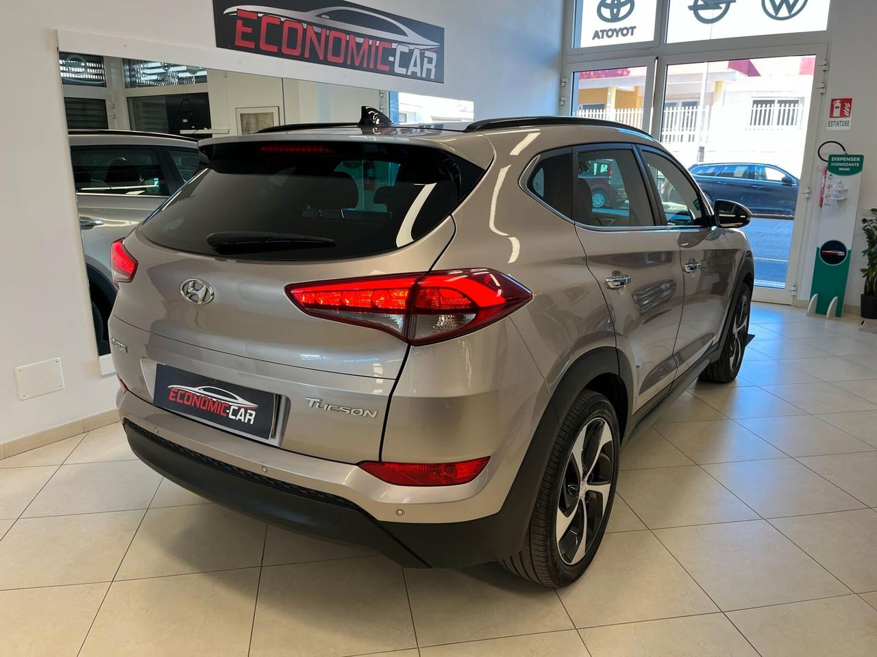 Hyundai Tucson 1.7 CRDi XPOSSIBLE motore nuovo