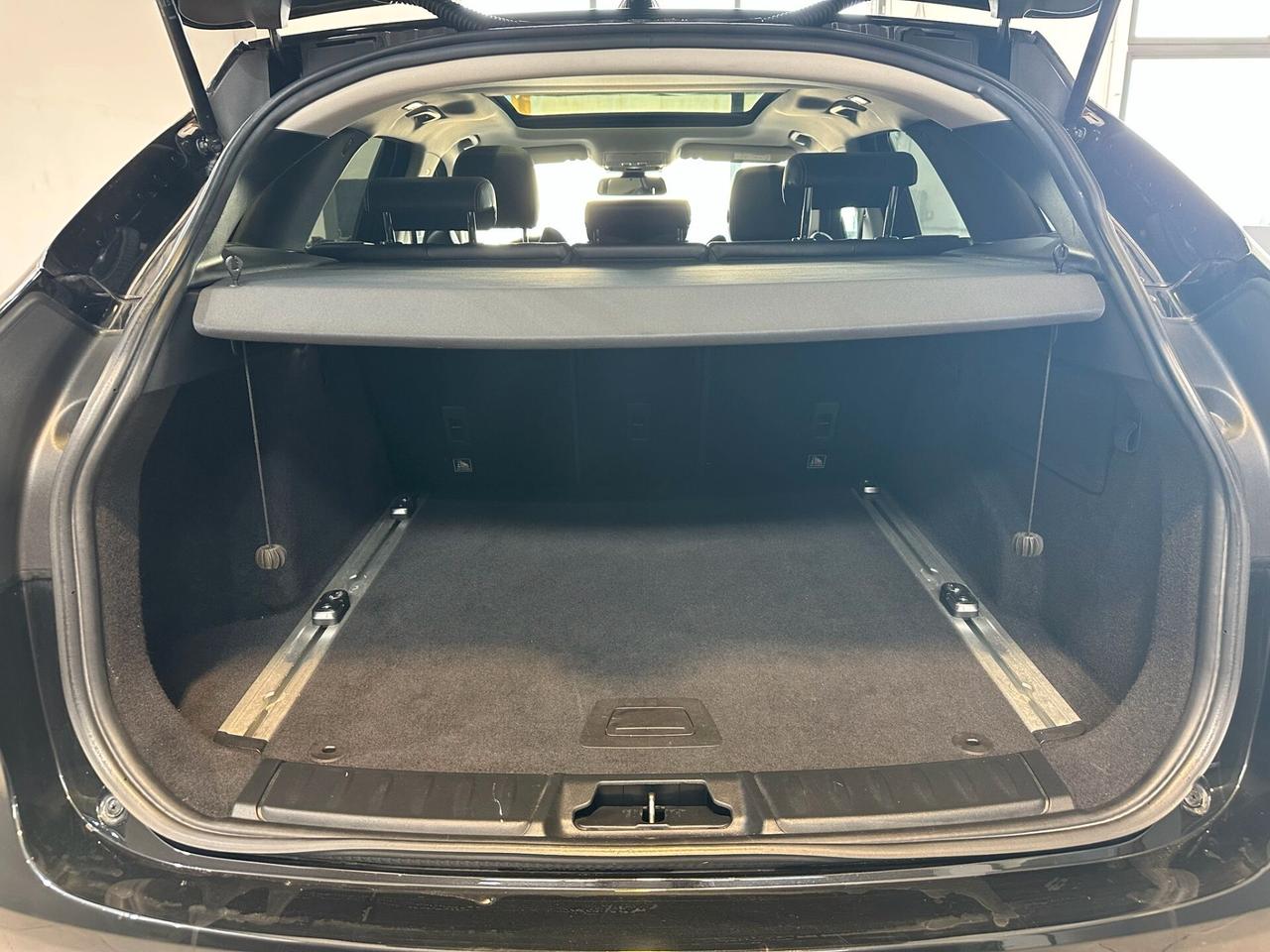 Jaguar F-Pace 2.0 D 180 CV AWD R-Sport