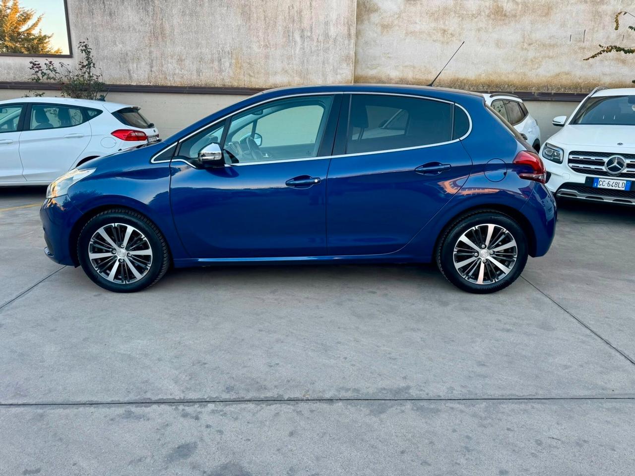 Peugeot 208 BlueHDi 5 porte Allure