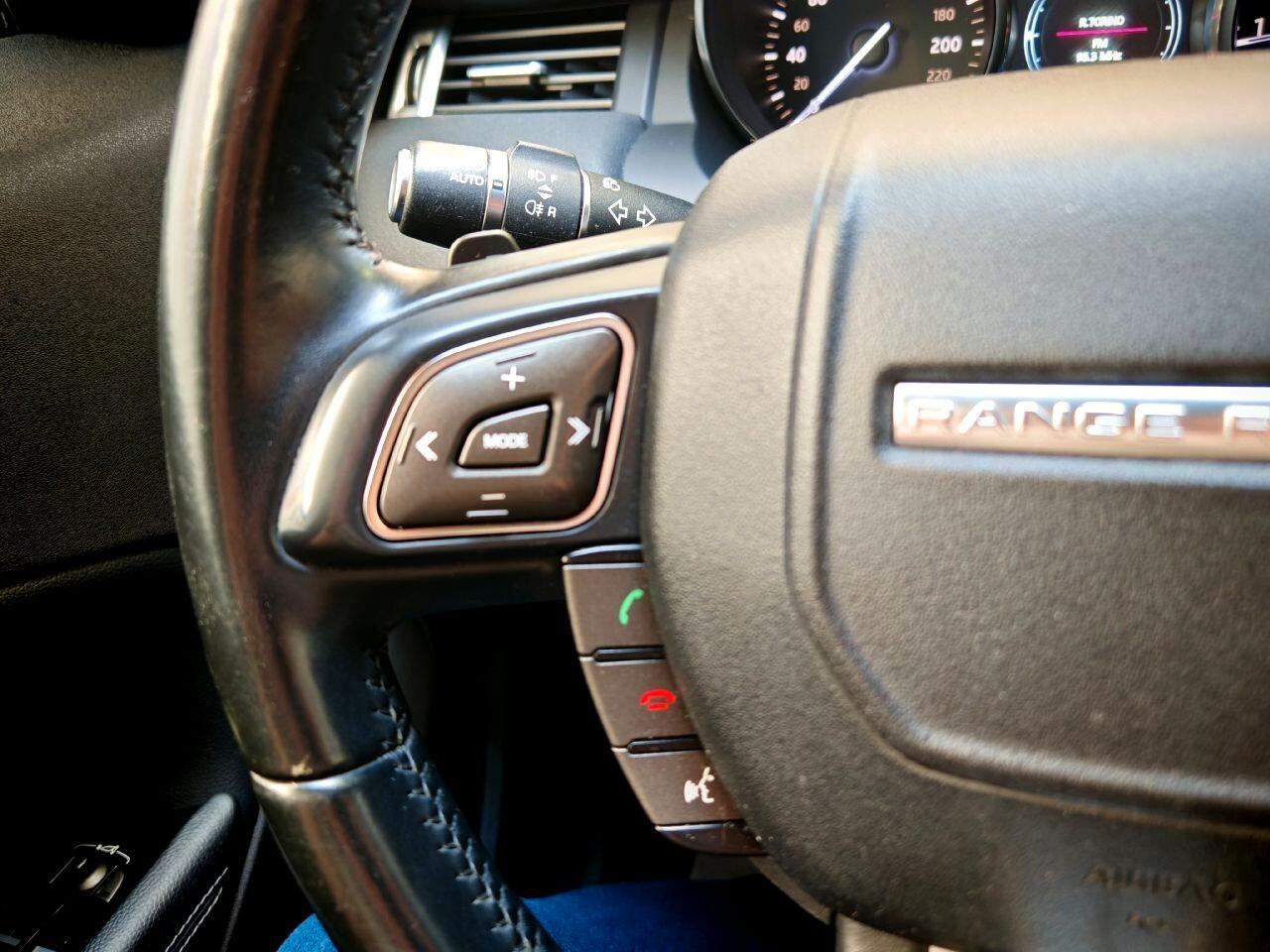 Land Rover Range Evoque 2.0 TD4. SE Dynamic