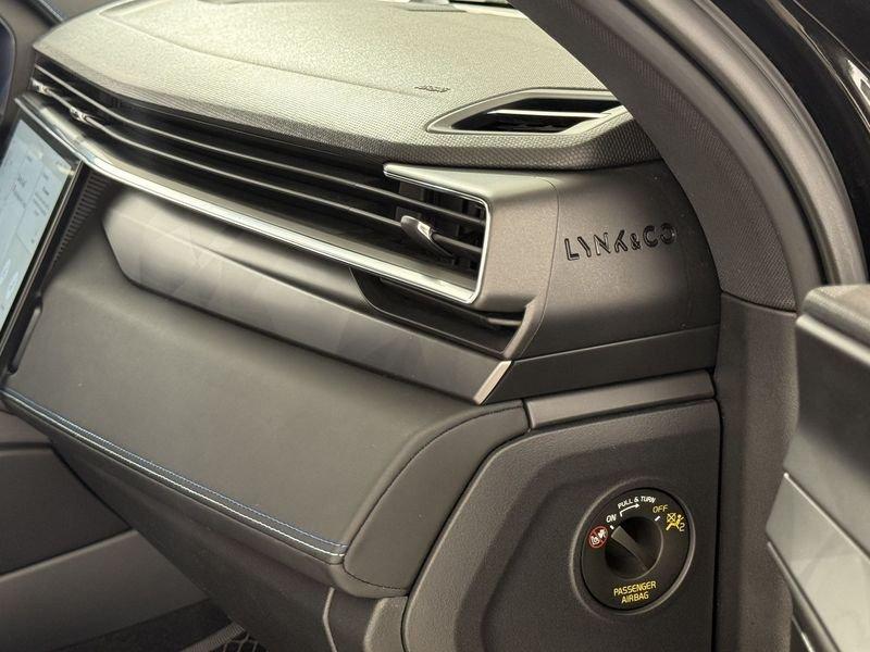 Lynk & Co 01 01 1.5 192KW PHEV DCT