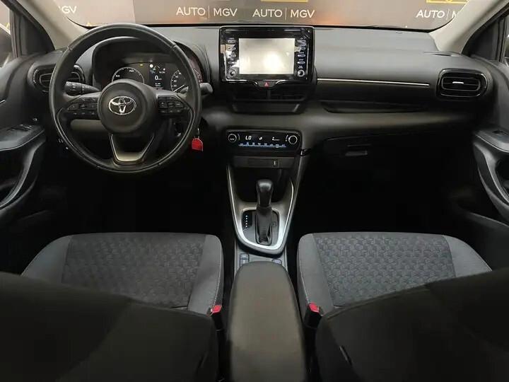 Toyota Yaris 1.5 Hybrid 5 porte Business AUTOCARRO