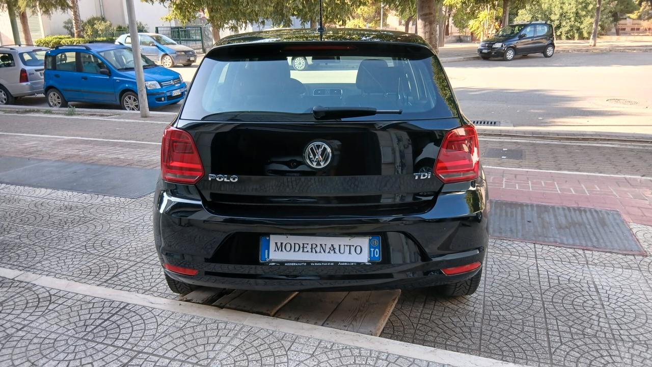 Volkswagen POLO 1.4 TDI PARI AL NUOVO