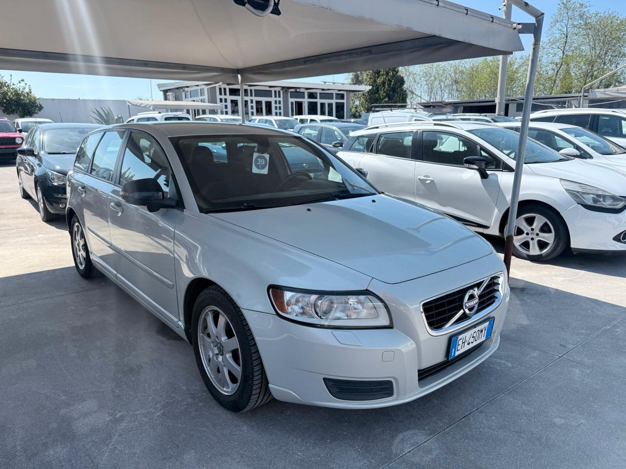 Volvo V50 D2 R-design