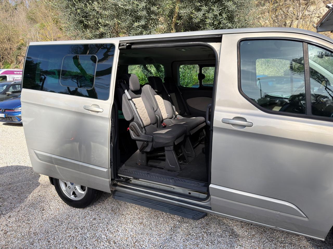 Ford Tourneo Custom 310 2.0 TDCi 130CV PC Titanium