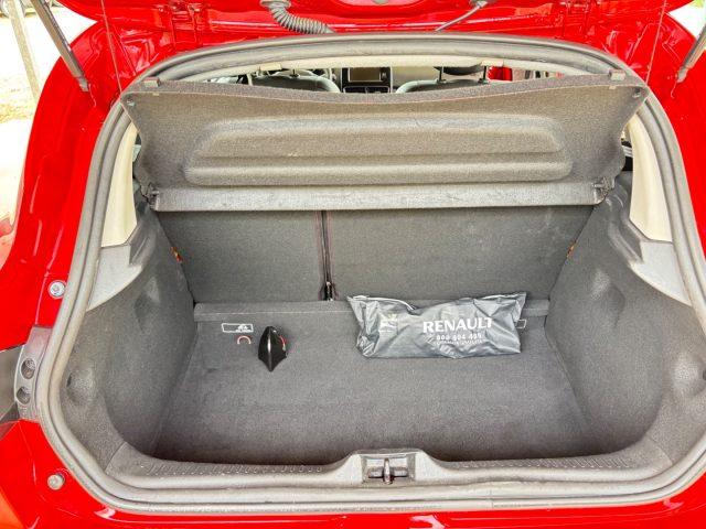 RENAULT Clio 90CV 5 porte NEOPATENTATI NESSUN OBBLIGO DI FINANZ
