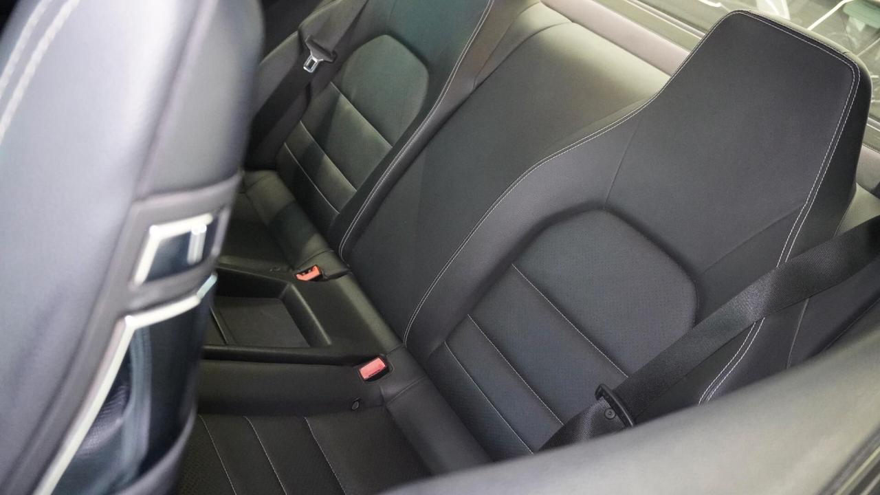 Mercedes E 250 CDI 204cv Coupe' Biturbo Avantgarde AMG 2011