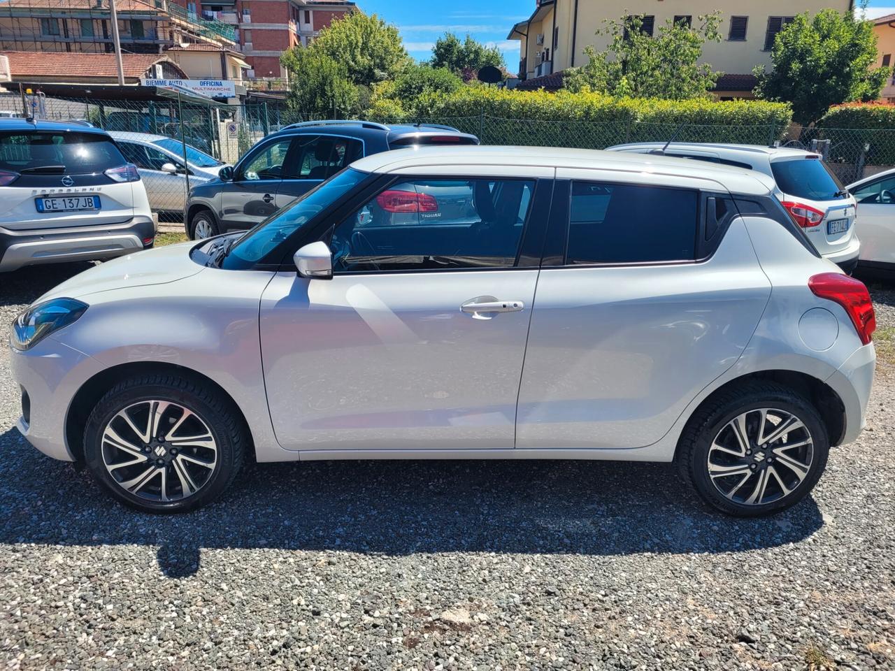 Suzuki Swift 1.2 Hybrid Top