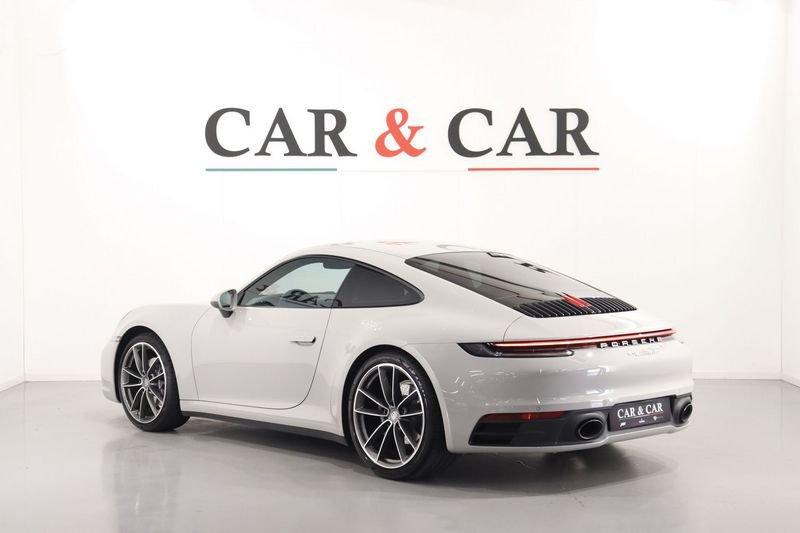 Porsche 911 992 Carrera