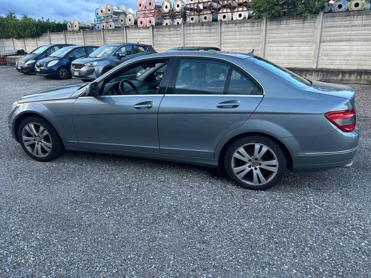 Mercedes-benz C 220 CDI LEGGI NOTE