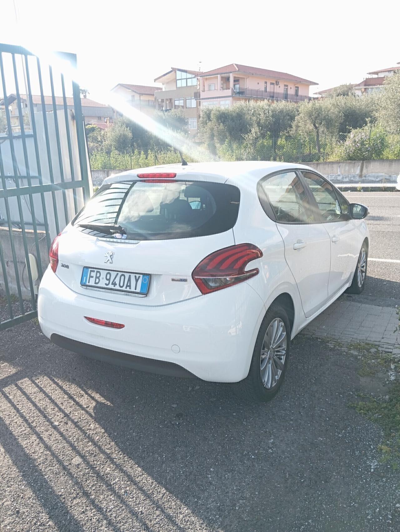 Peugeot 208 BlueHDi 75 S&S 5 porte Active