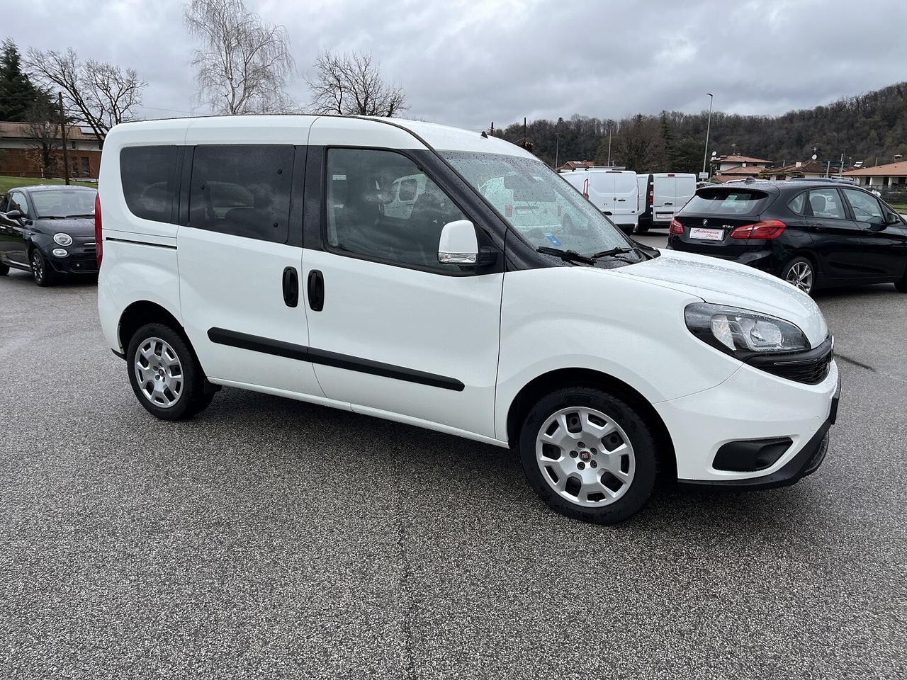 FIAT DOBLO 1300 MJET 95 CV AUTOCARR0 5 POSTI