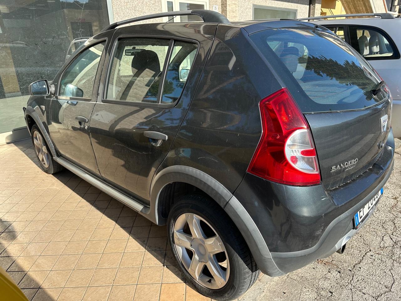 Dacia Sandero 1.5 dCi 70CV 2010 sinistrata