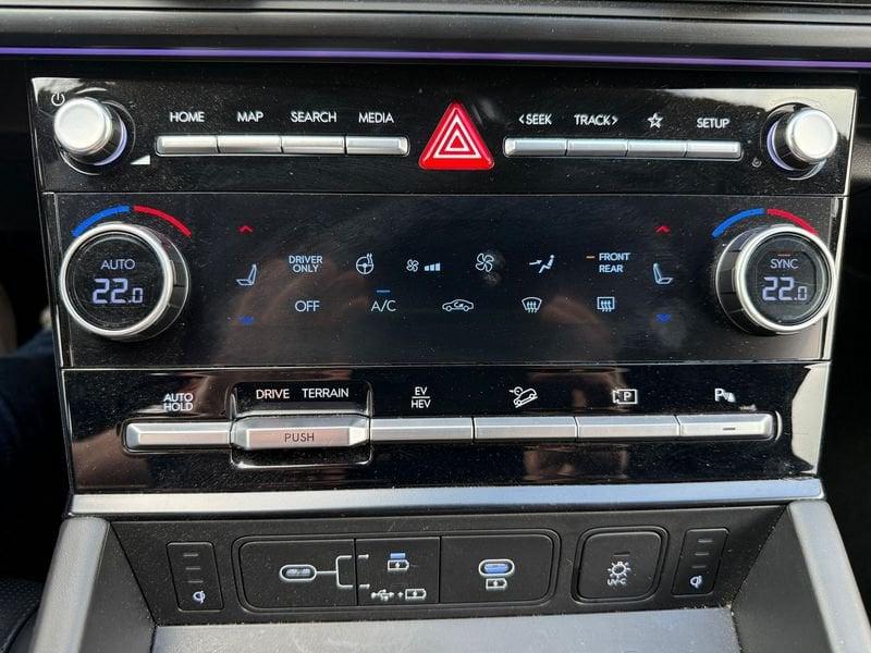 Hyundai Santa Fe PHEV 1.6 T-GDI PHEV 4WD A/T 7posti Xclass