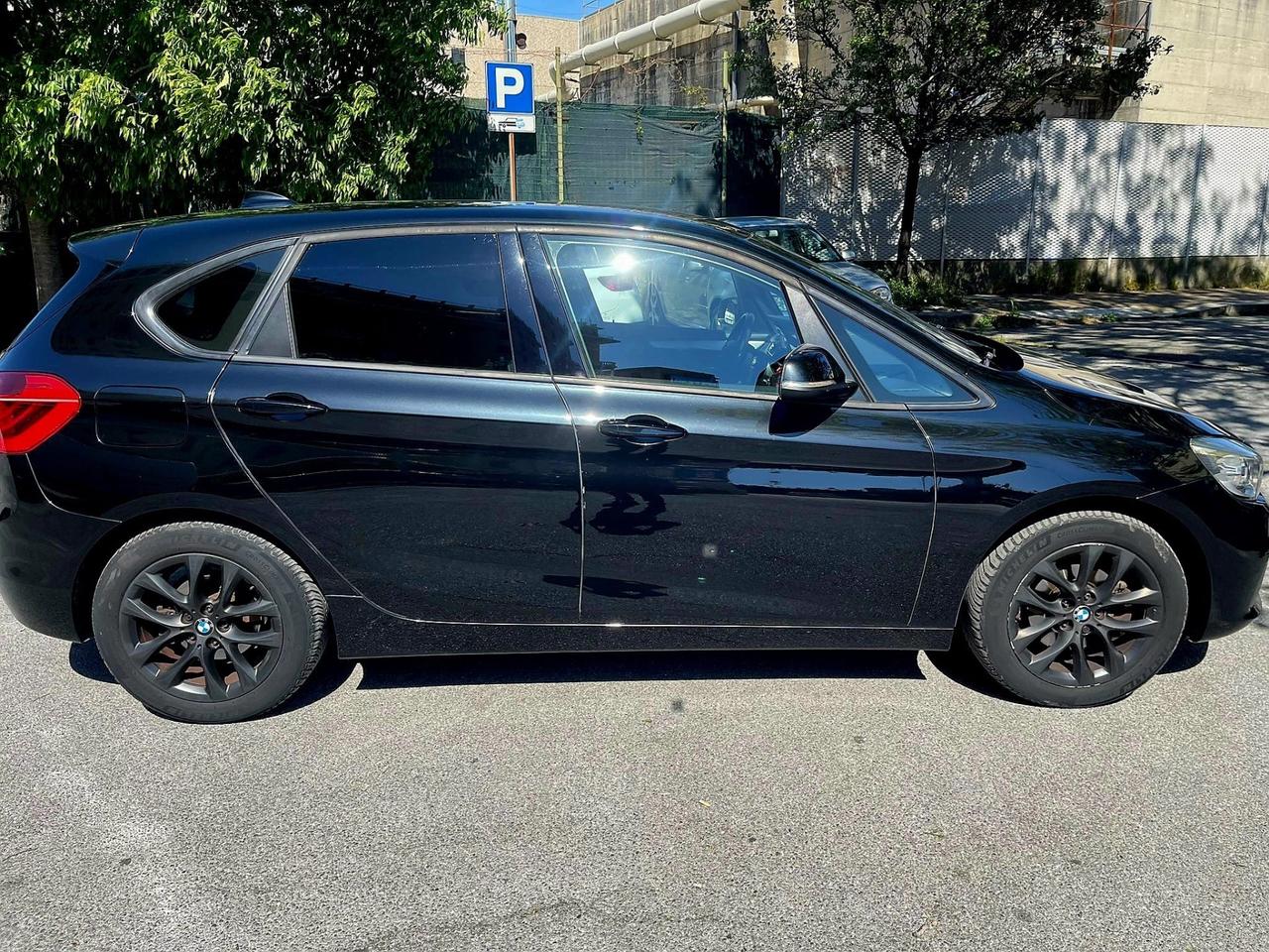 Bmw 2er Active Tourer 218d Sport