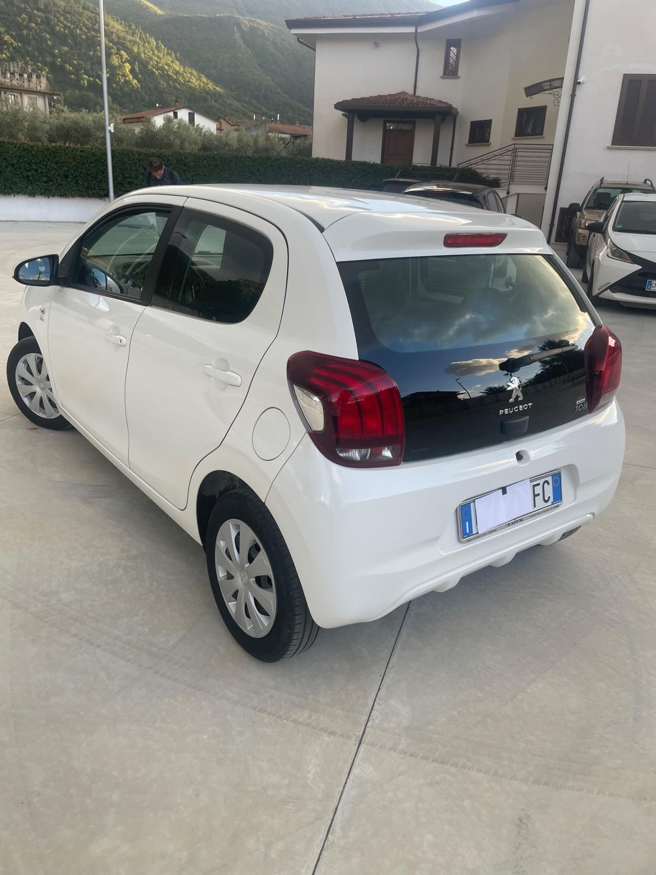 Peugeot 108 1.0 70Cv 2019 40,000km