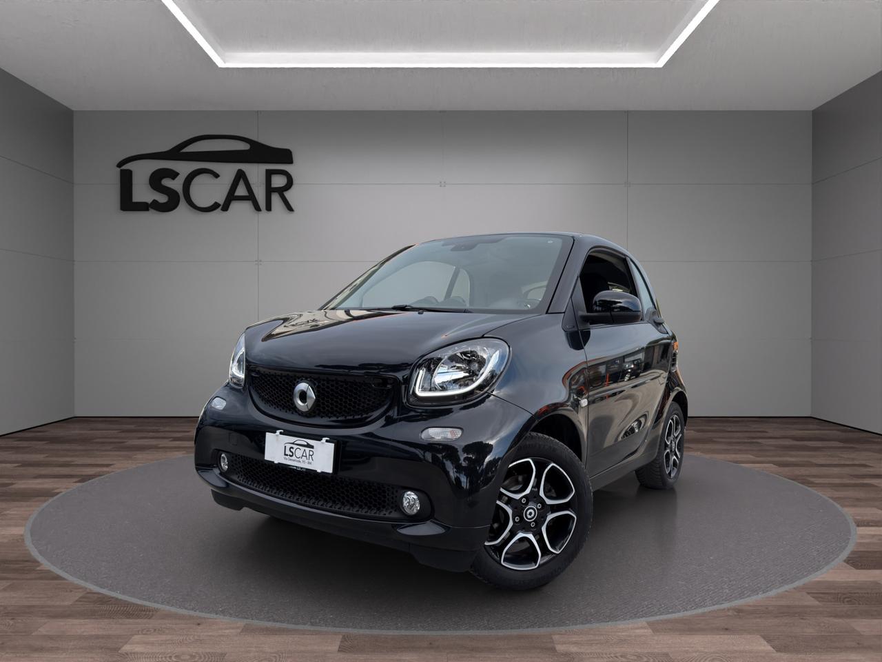 Smart fortwo coupe 0.9 Turbo Prime 90cv - Unipro - Promo Finanziamento - Schermo Touch - Bracciolo - Tetto panoramico - Sedili in pelle riscaldabili