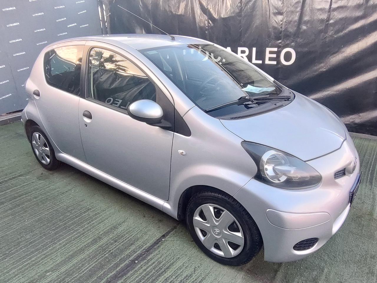 Toyota Aygo 1.0 BENZINA 5 porte