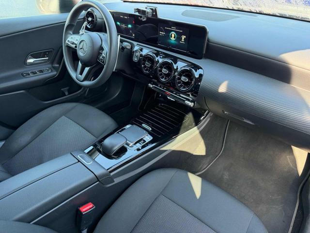 MERCEDES-BENZ A 180 d Automatic Executive