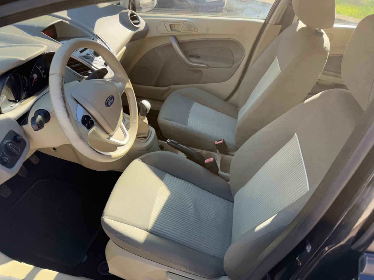 Ford Fiesta 1.4 TDCi 70CV 5p. Business