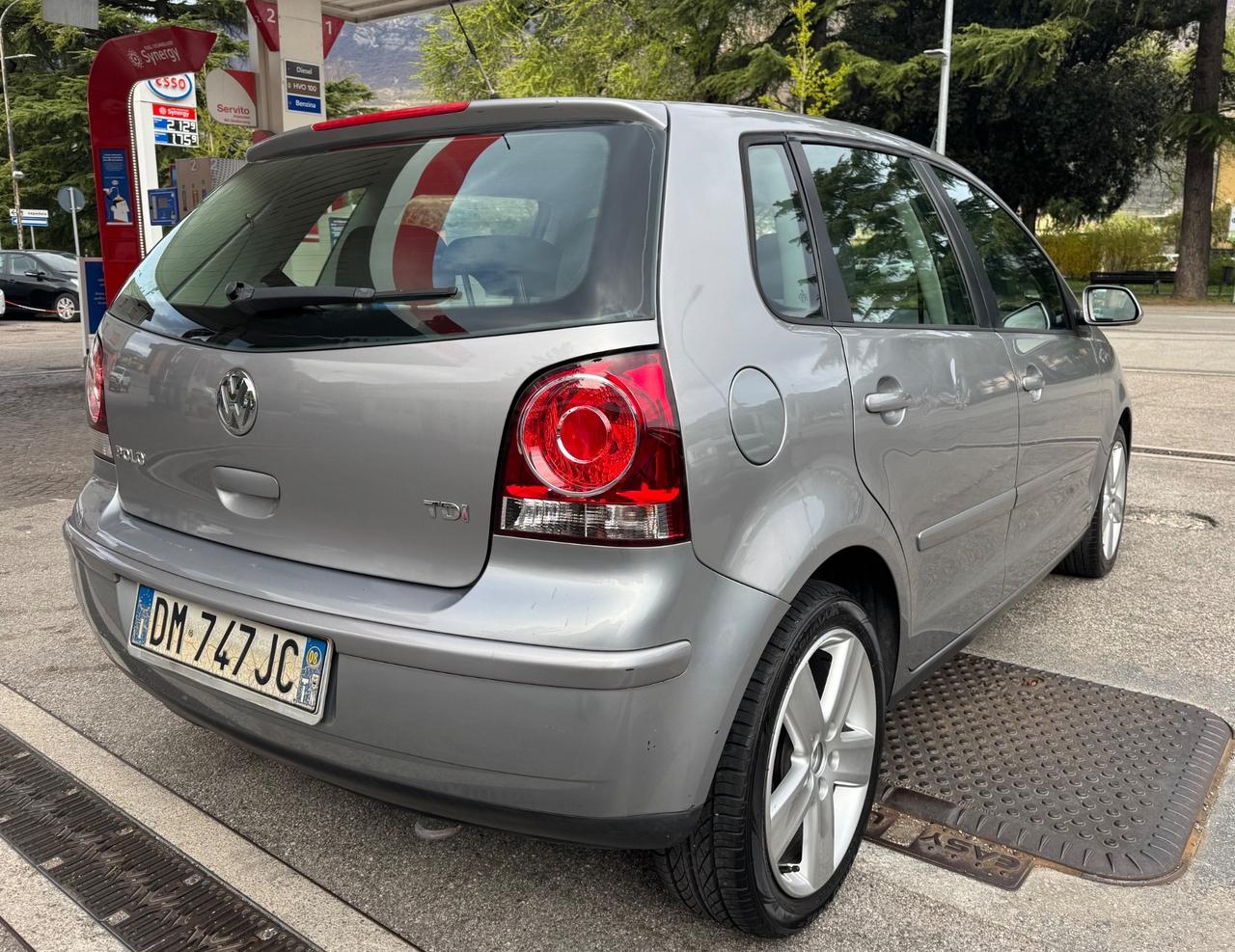 Volkswagen Polo 1.4/80CV TDI 5p. Sportline