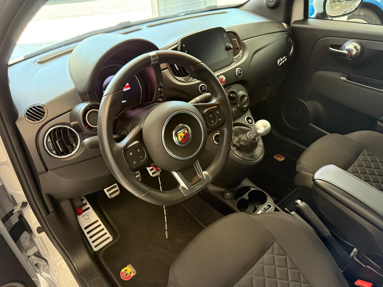 Abarth 595 F595 1.4 Turbo T-Jet 165 CV PERFETTA