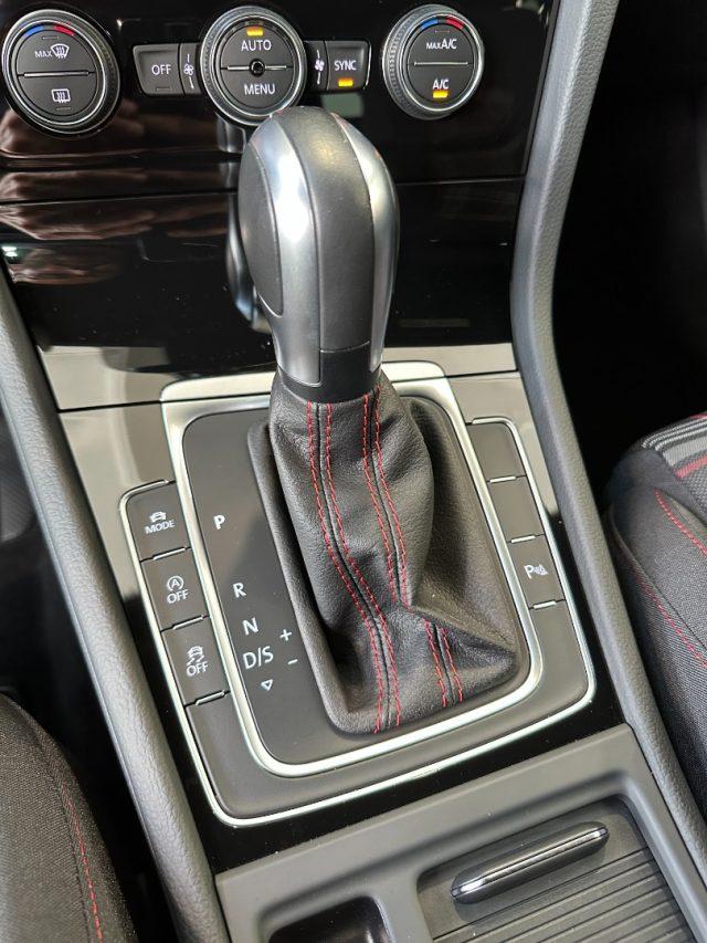 VOLKSWAGEN Golf GTI Performance 2.0 TSI DSG - 19" - Led Matrix - Navi