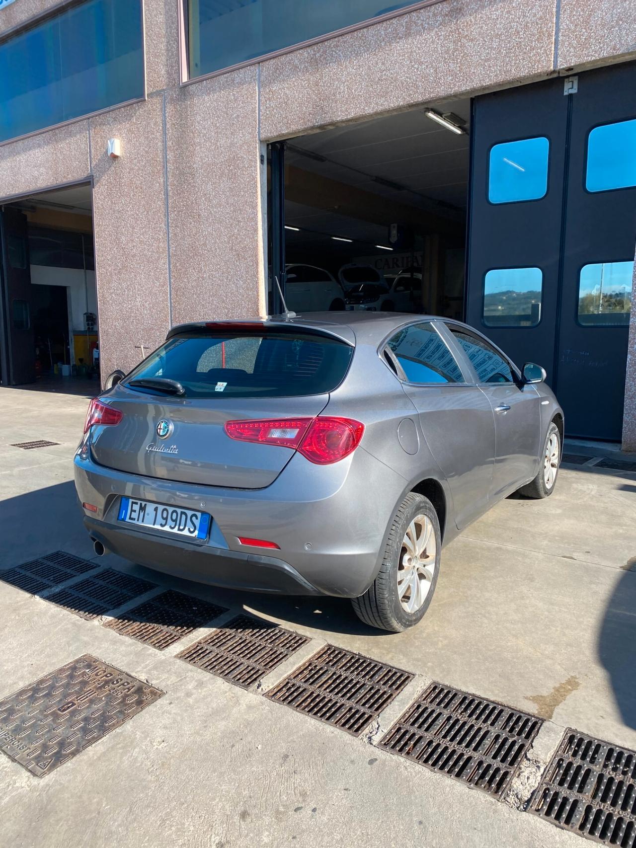 Alfa Romeo Giulietta 1.6 JTDm-2 105 CV