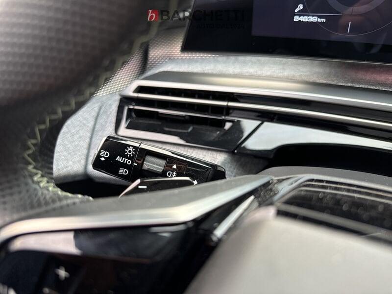 Peugeot 5008 (P74) Hybrid 136 e-DCS 6 GT
