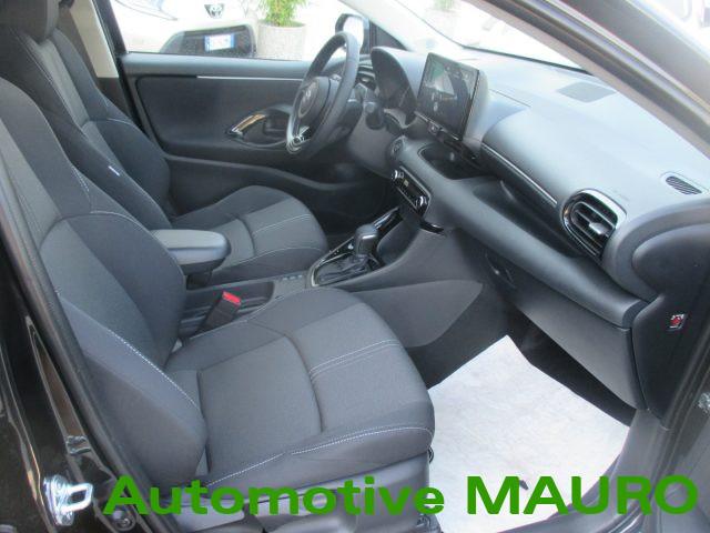 TOYOTA Yaris 1.5 Hybrid 5 porte Icon - NEOPATENTATI